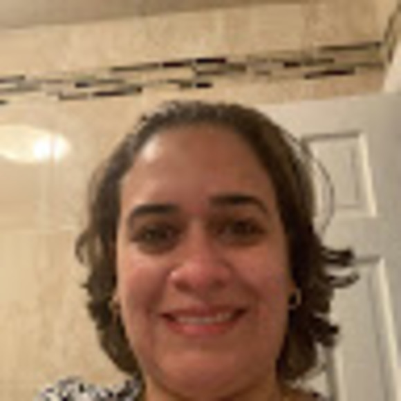 Meet your Posher, Lourdes - Picture 1 of 1